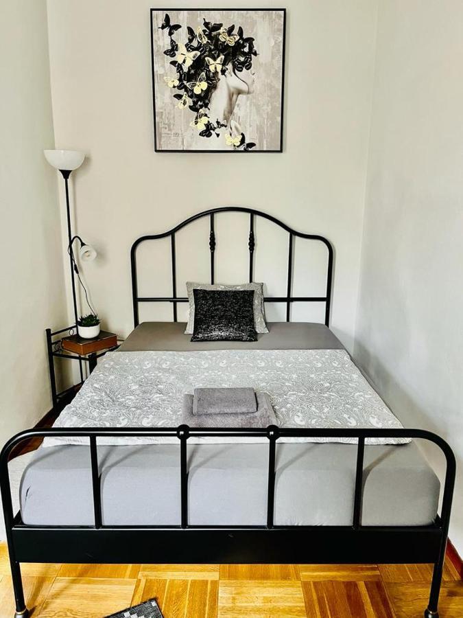 Beautiful City Centre Apartment เวียนนา ภายนอก รูปภาพ